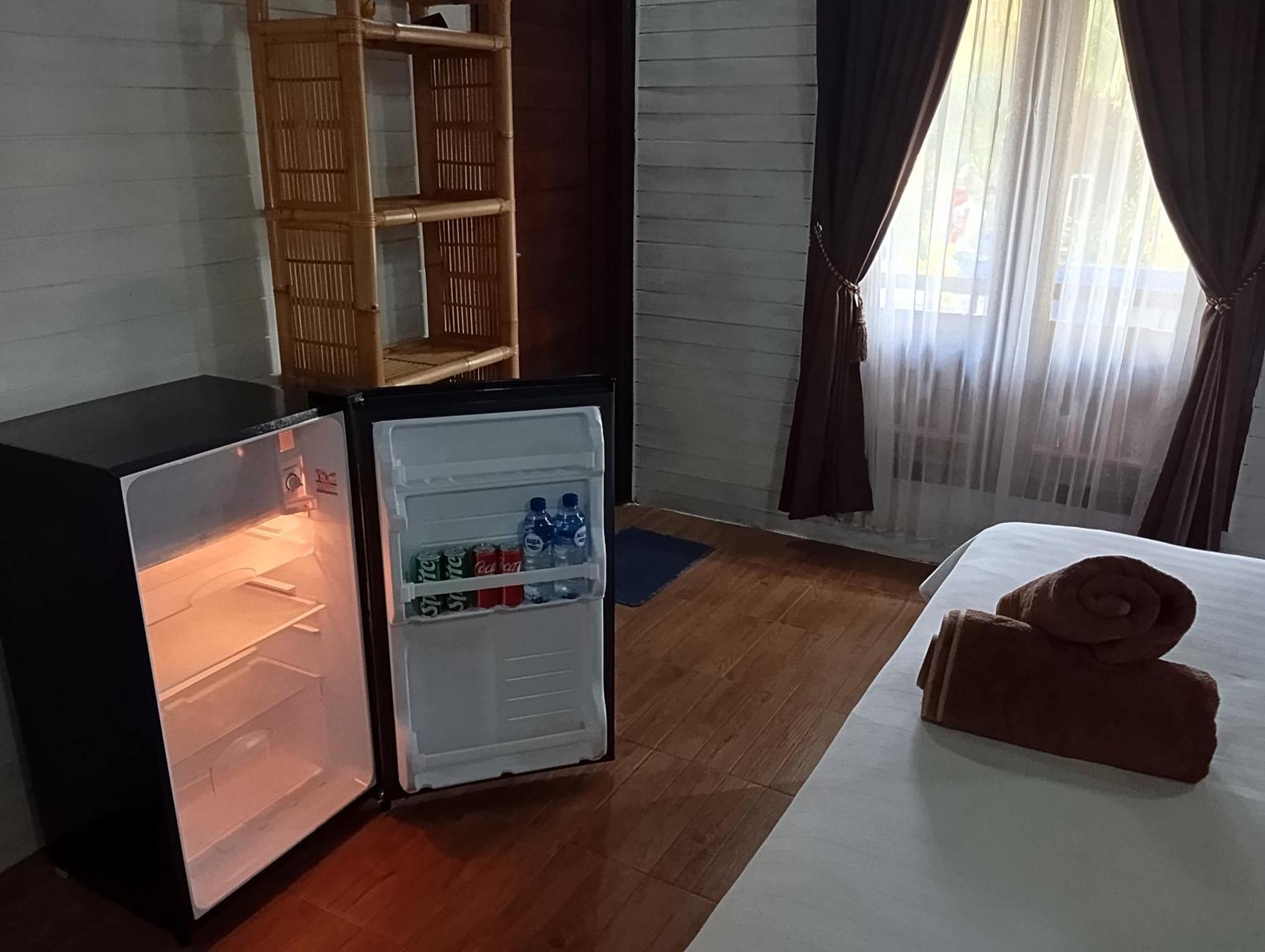 Belong Home Stay Lembongan エクステリア 写真