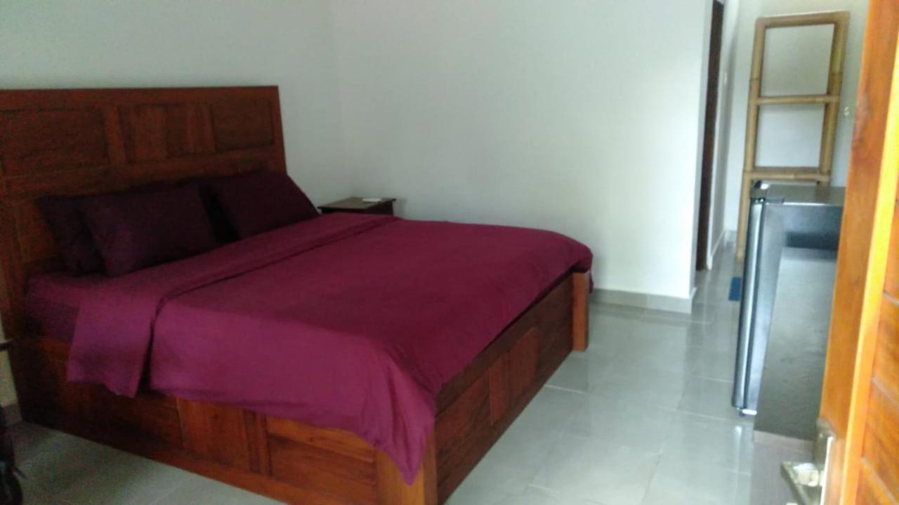 Belong Home Stay Lembongan エクステリア 写真