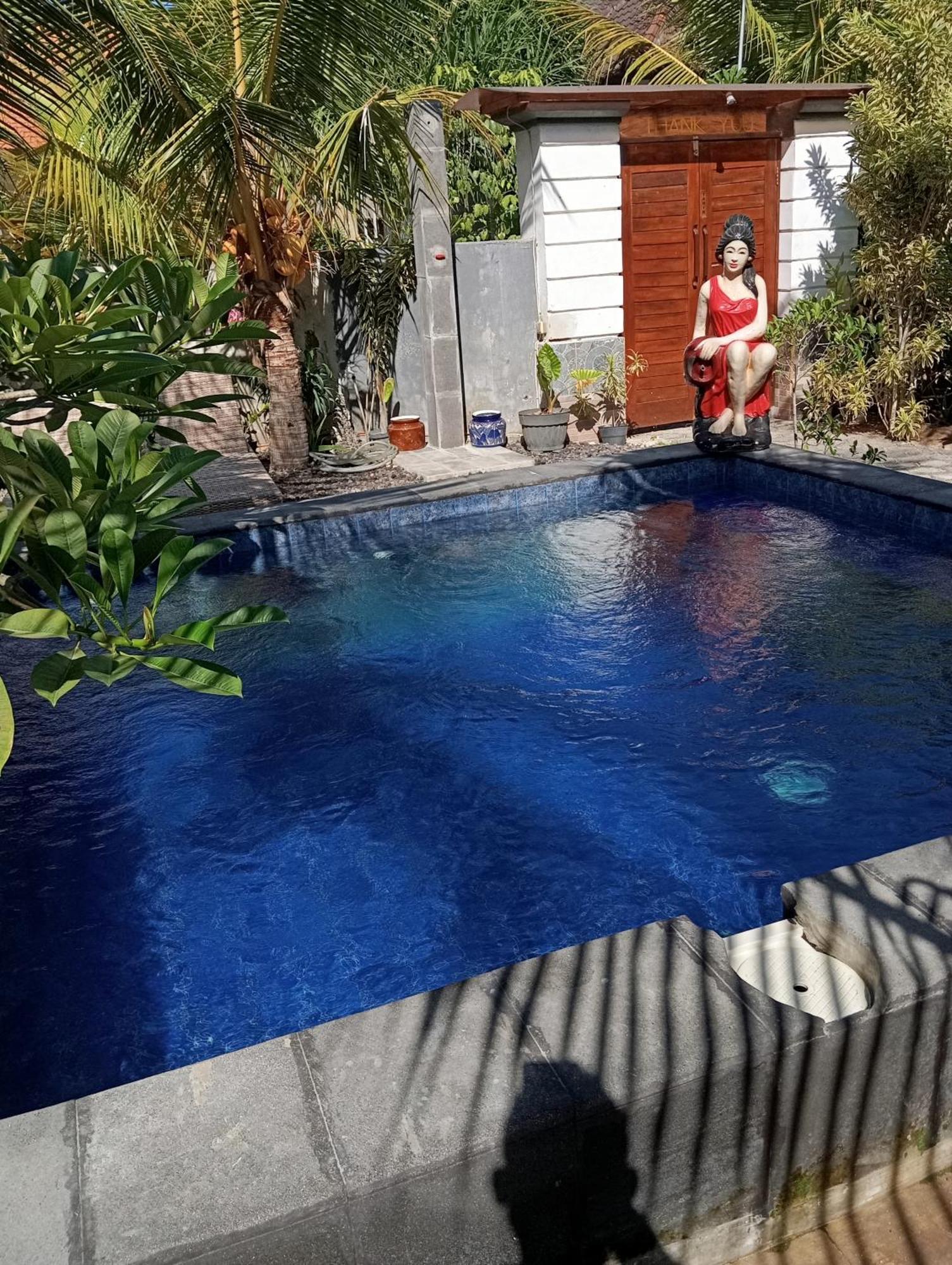 Belong Home Stay Lembongan エクステリア 写真